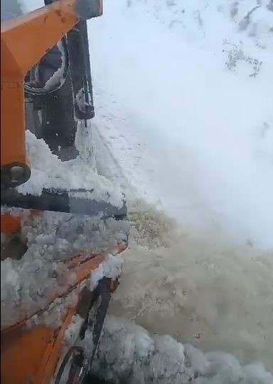 Ardahan’da karla mücadele çalışmaları başladı