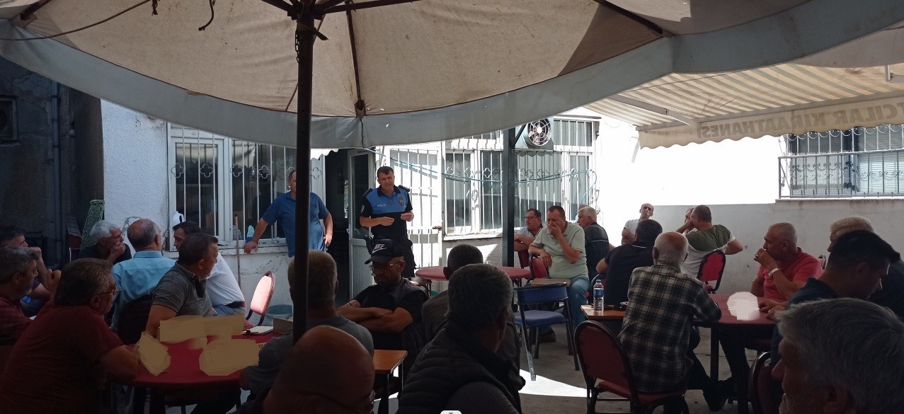 Toplum destekli polislik ekiplerinden &rsquo;g&uuml;venlik&rsquo; bilgilendirmesi
