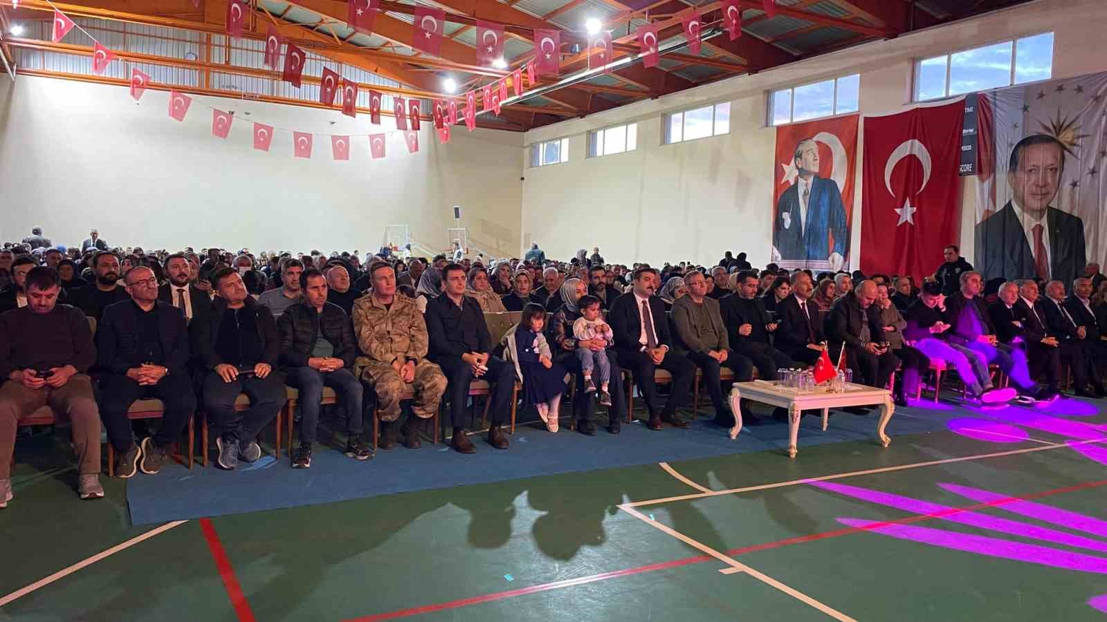 Arpaçay’da aşıklar ve halk müziği şöleni