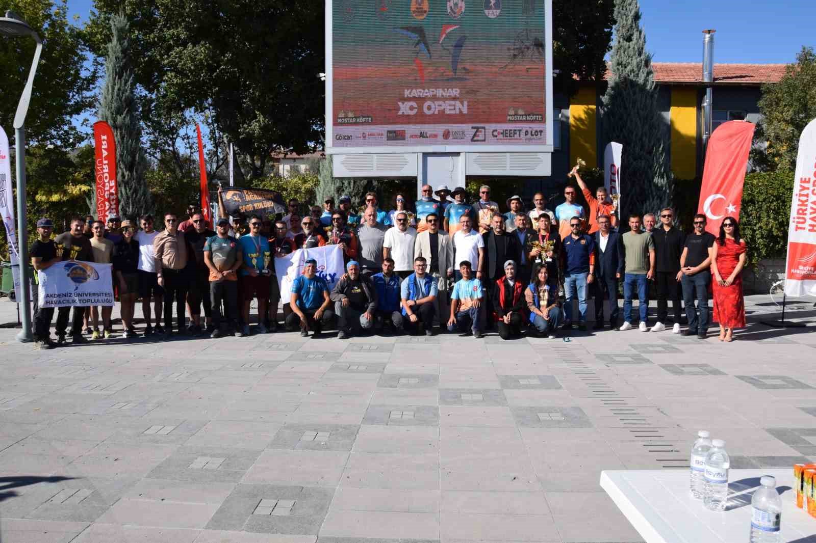 Karapınar’da Yamaç Paraşütü Dünya Kupası Ön Eleme Şampiyonası sona erdi