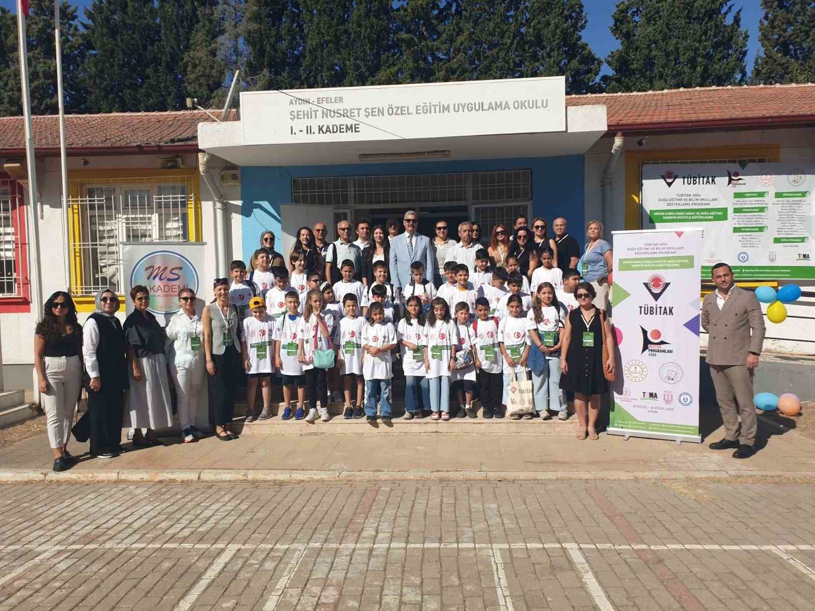 Efeler’de ’Sanatın Gücüyle Bütünleşme’ projesi başladı