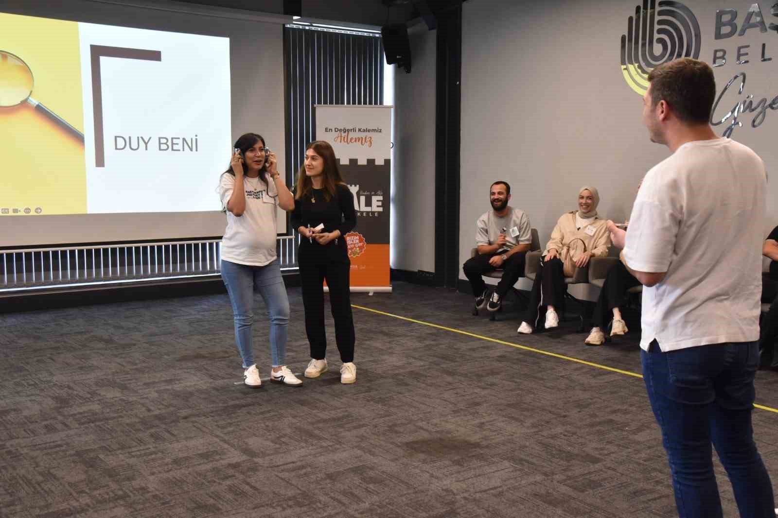 Başiskele&rsquo;de "Evlilik Okulu" ile &ccedil;iftlere destek veriliyor
