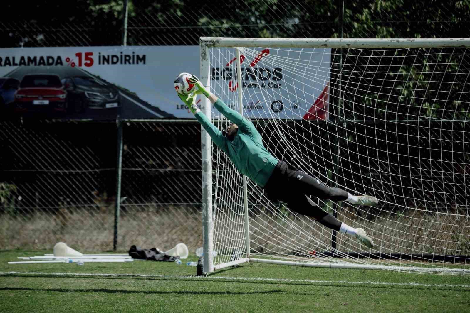 Sakaryaspor, Pendikspor maçı hazırlıklarına başladı