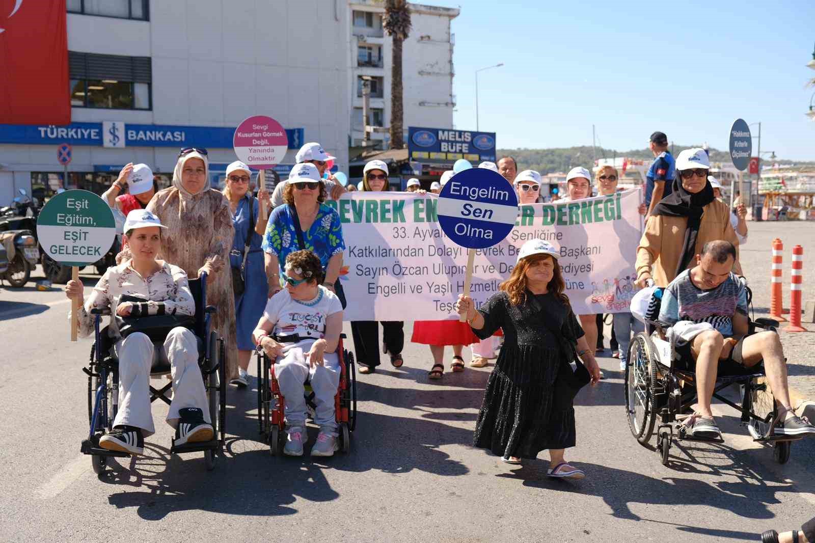 Ayvalık’ta 33. Engelliler Şenliği coşkusu