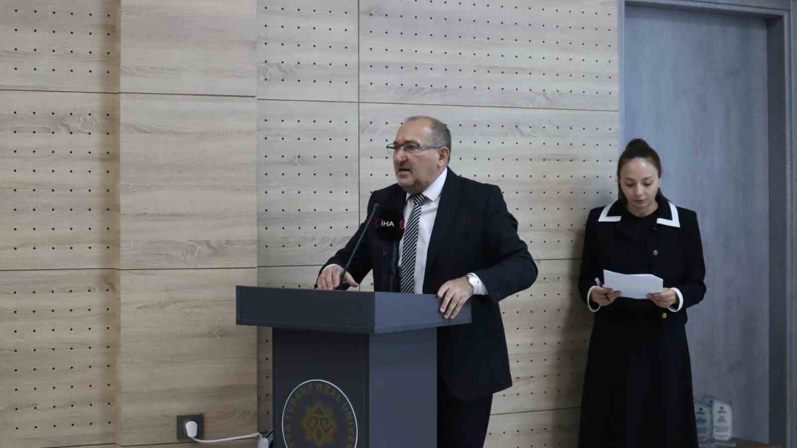 Malatya&rsquo;da Kenan Işık Amfisi a&ccedil;ıldı
