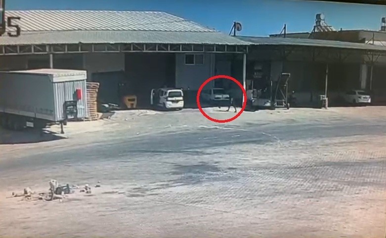 Demre Hali’ndeki patlamada güvenlik kamerasındaki detay olayın şiddetini gözler önüne serdi