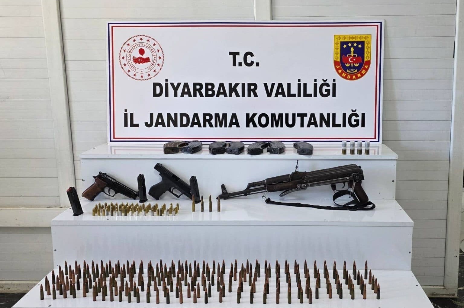 Diyarbakır’da son bir haftada 49 olay meydana geldi, 50 şüpheli hakkında işlem yapıldı
