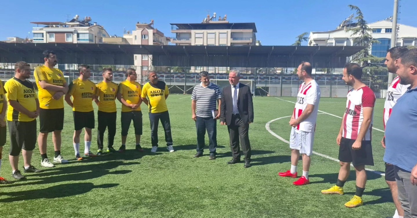 Aydın’da imamlar yeşil sahada buluştu