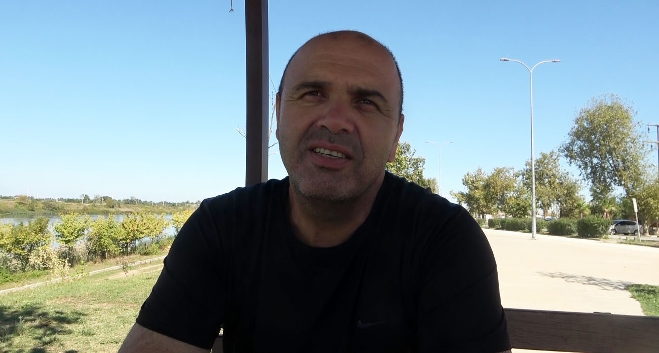 Kızılırmak&rsquo;ta kuğuların dansı g&ouml;rsel ş&ouml;len oluşturdu
