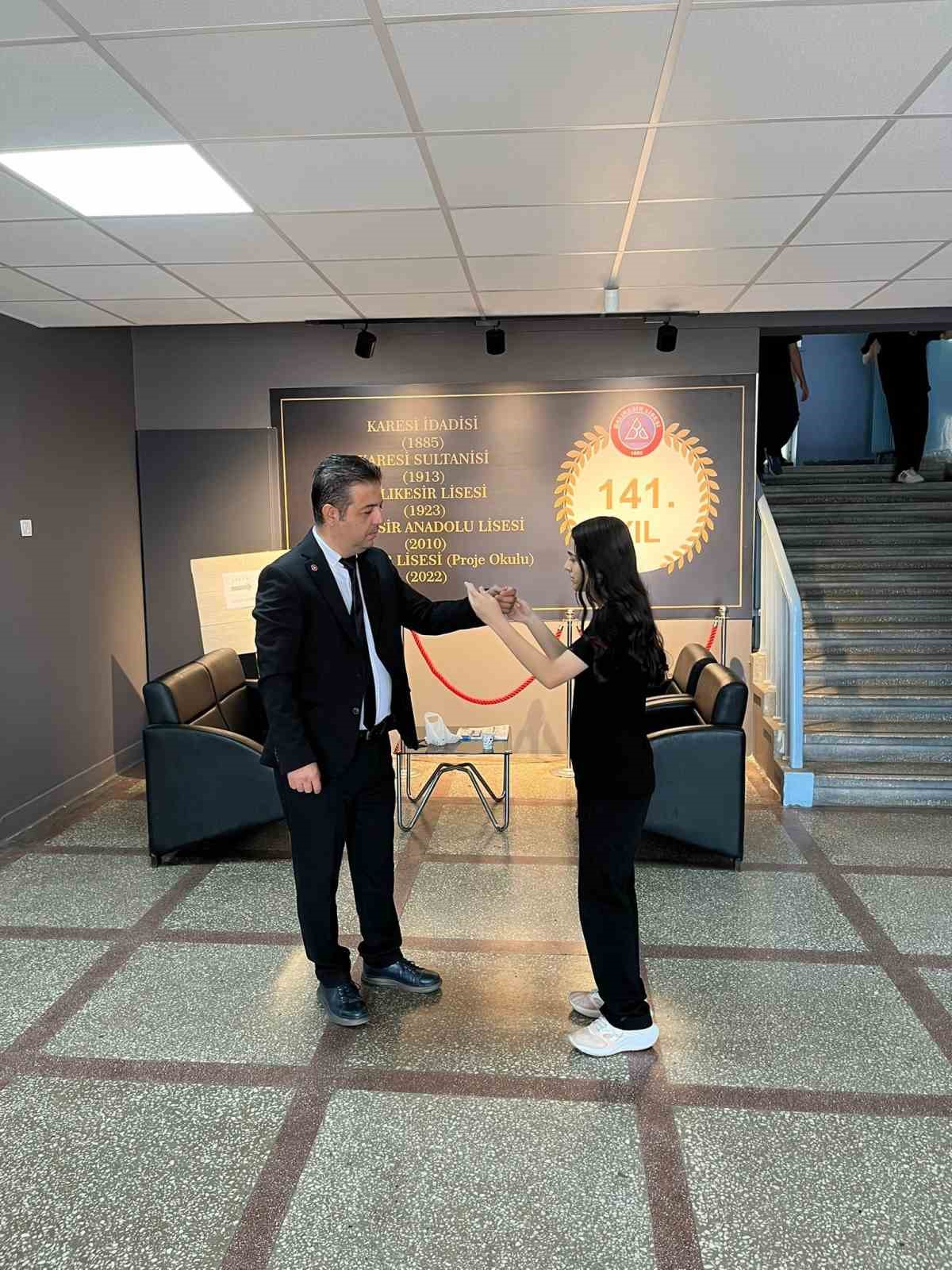 Balıkesir Lisesi’nden Gazze için anlamlı etkinlik