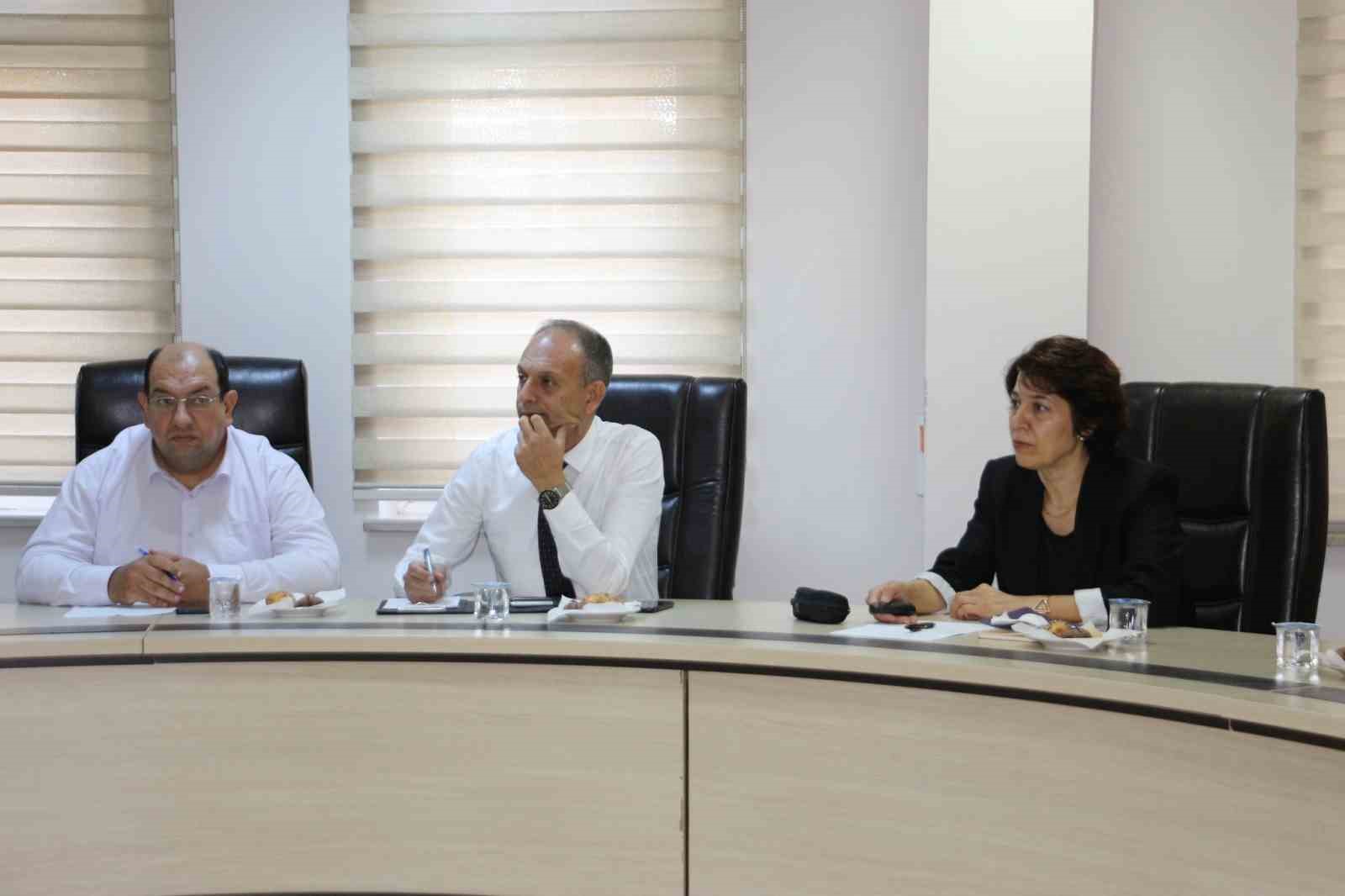 Elazığ&rsquo;da Kamu Hastaneleri Hizmetleri Değerlendirme Toplantısı
