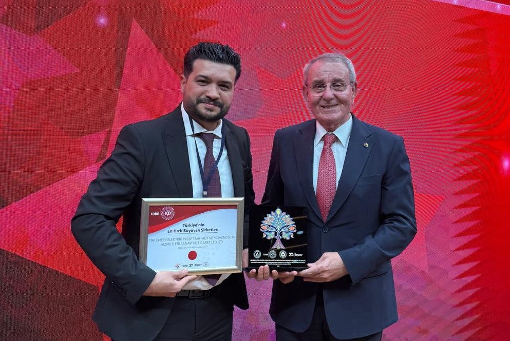 Murzioğlu, Türkiye 27’ncisi olan Samsunlu firmayı kutladı