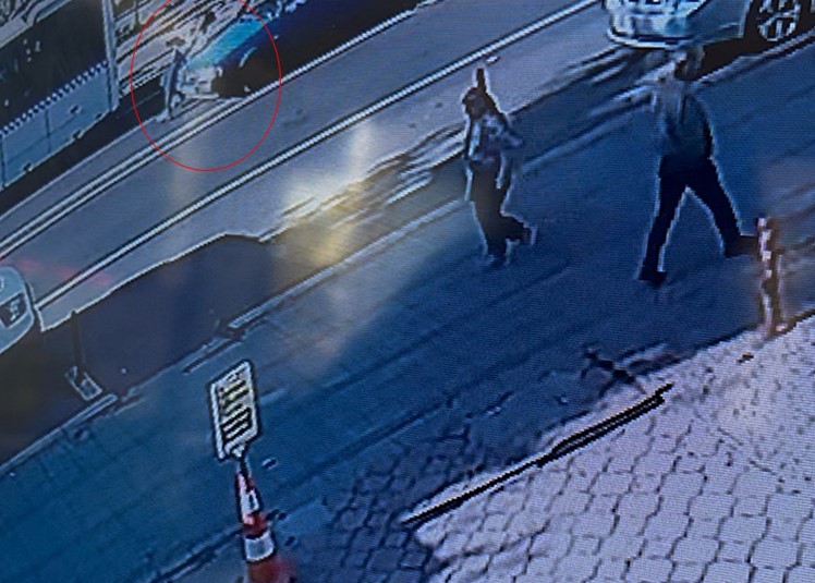 Çorlu’da otomobil yayaya çarptı