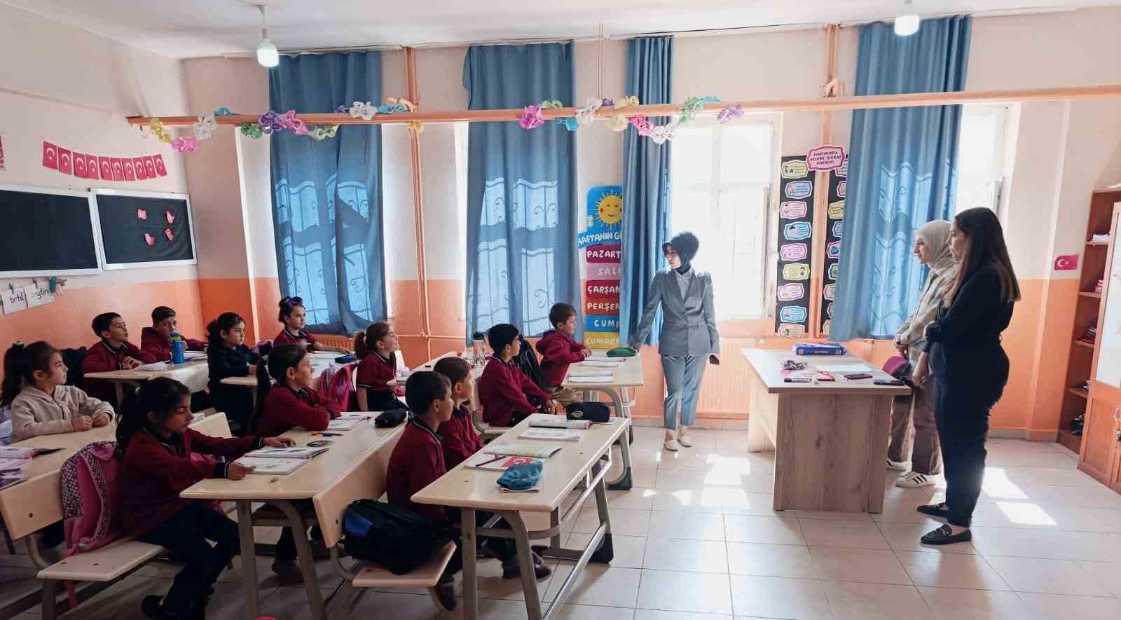 İlçe Milli Eğitim Müdürü Çam’dan okullara ziyaret