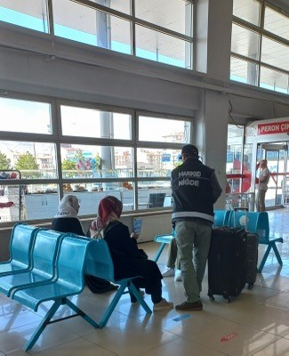 Vatandaşlara uyuşturucu ile mücadele eğitimi verildi