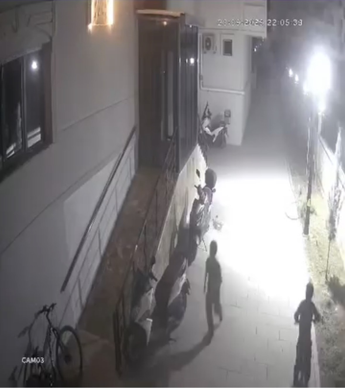 Mardin’de bisiklet hırsızlığı kamerada

