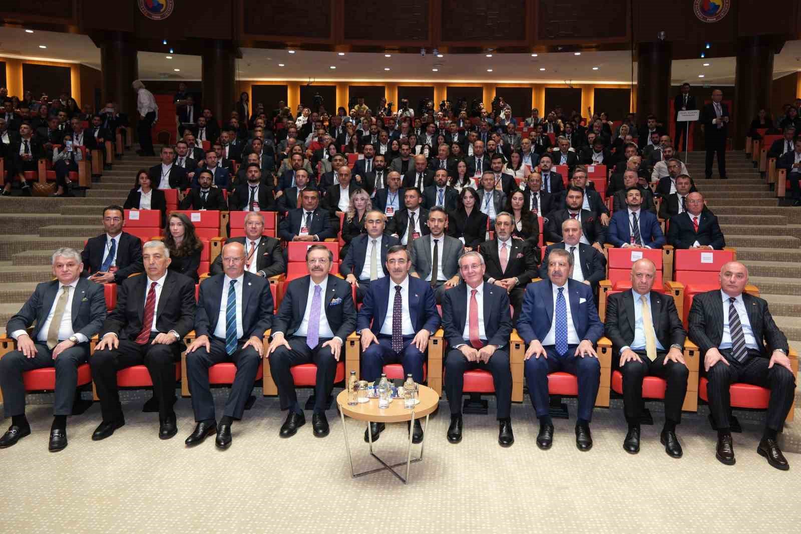 T&uuml;rkiye&rsquo;nin en hızlı b&uuml;y&uuml;yen 100 şirketinden 24&rsquo;&uuml; Ankara firması
