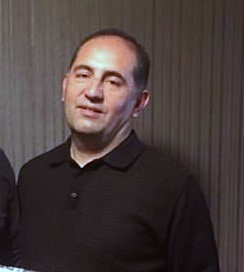 Giresun’da daire satışı kavgasında sokak ortasında bıçaklanan inşaat firması sahibi tedavi gördüğü hastanede öldü
