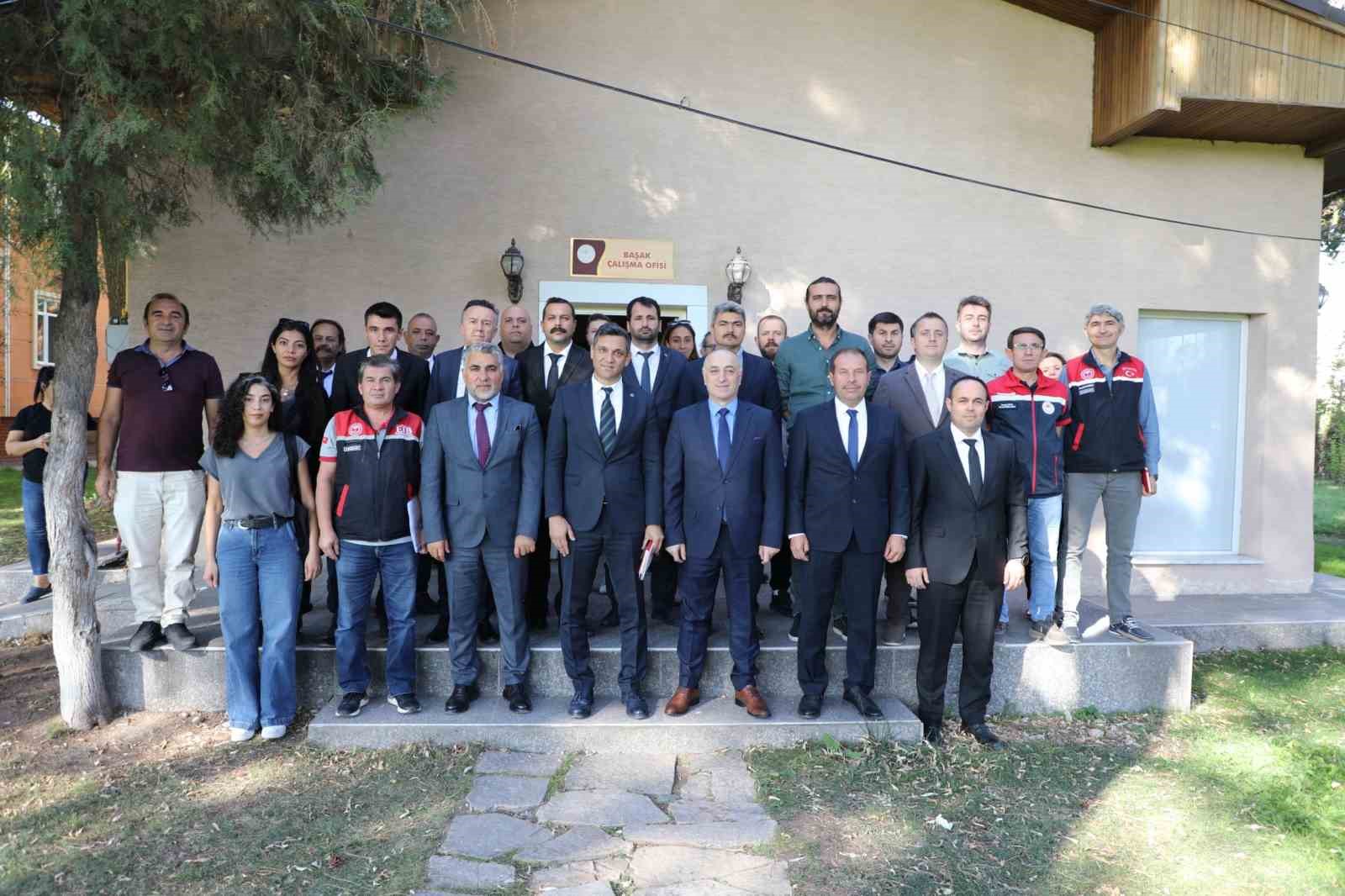 Bitkisel &uuml;retim planlaması ve destekleri istişare edildi
