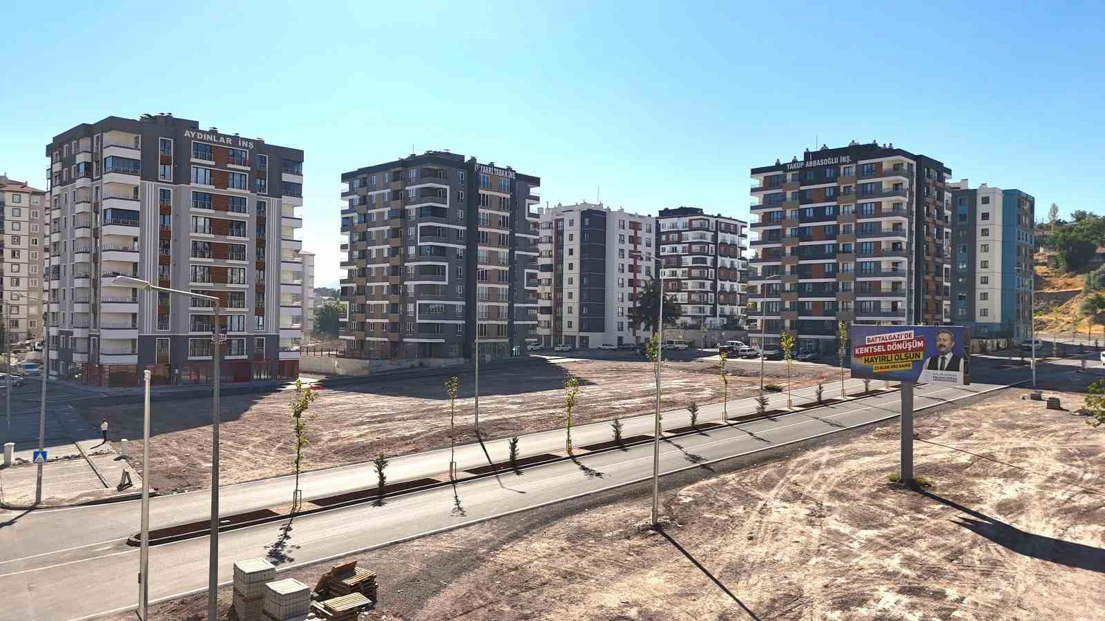 Melikgazi’de dönüşüm devam ediyor, modern daireler sahiplerini buluyor