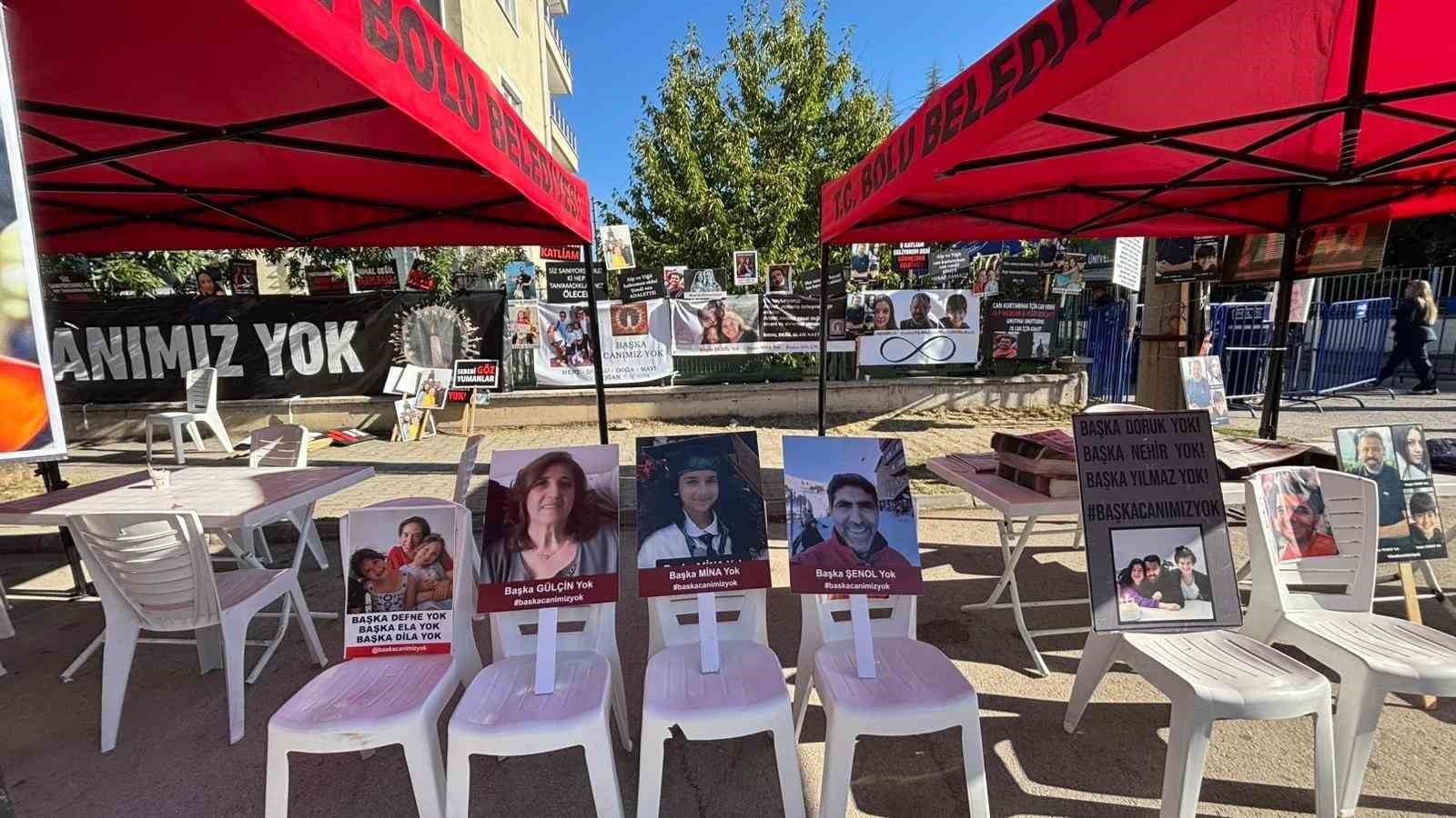 "Misafirleri uyandırmayın" yazışmaları mahkemede: &Ouml;n B&uuml;ro M&uuml;d&uuml;r&uuml; Tabur tanık k&uuml;rs&uuml;s&uuml;nde
