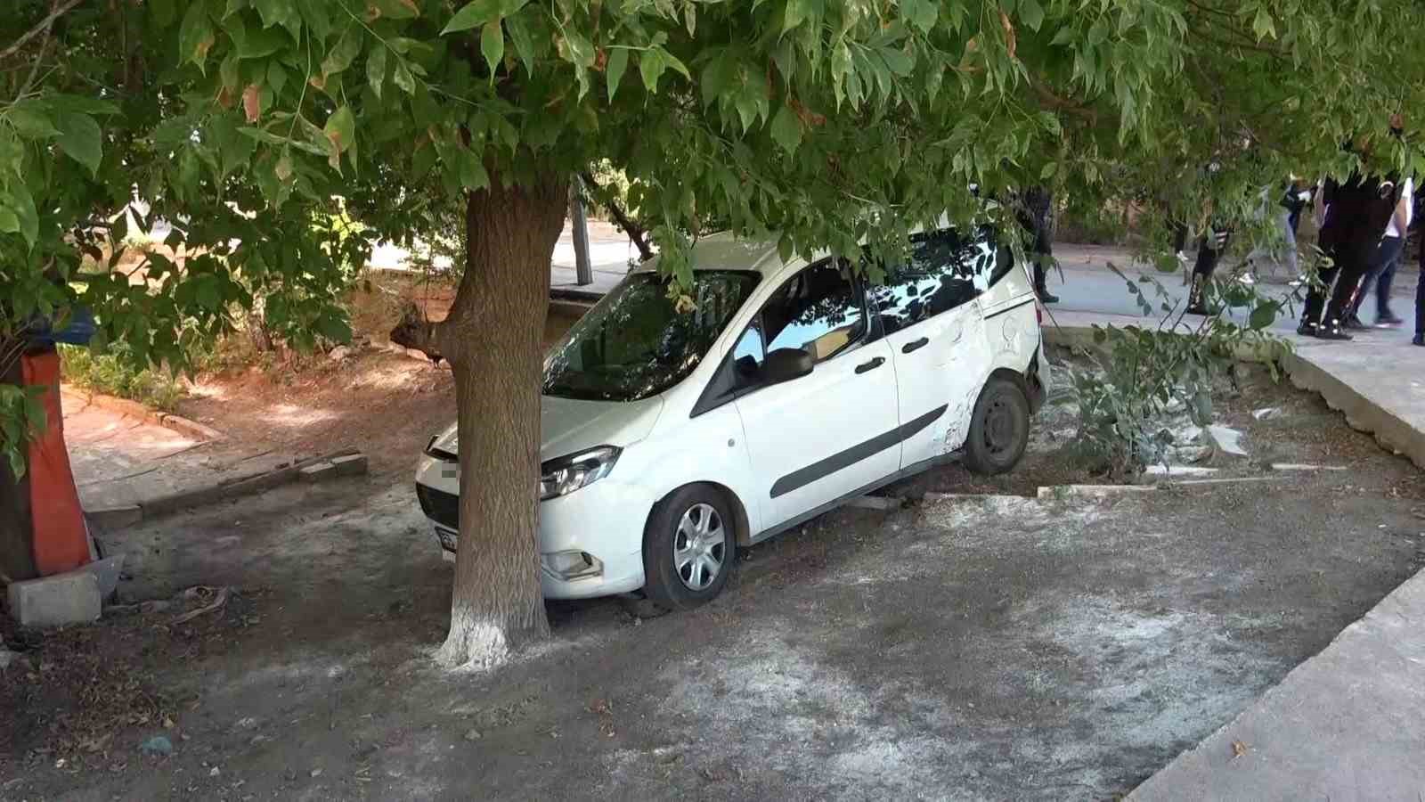 Samsun’da yunus polisleri kaza yaptı: 2 yaralı