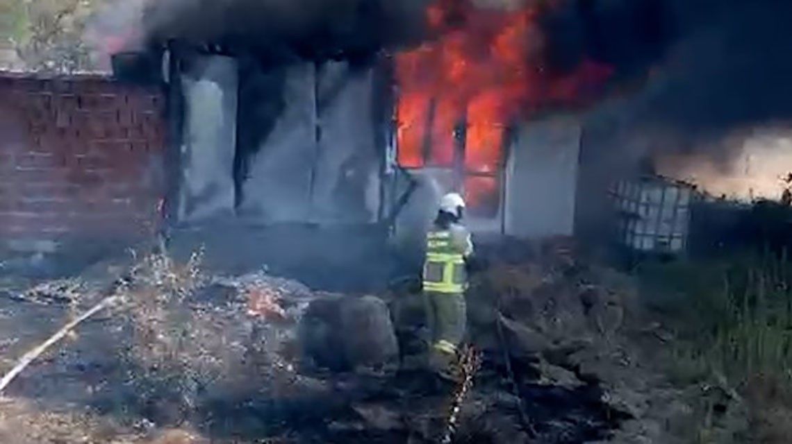 Sındırgı’da güneş panelinden çıkan yangın korkuttu