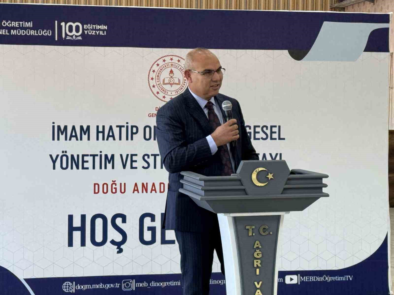 Ağrı’da imam hatip okulları için strateji çalıştayı yapıldı