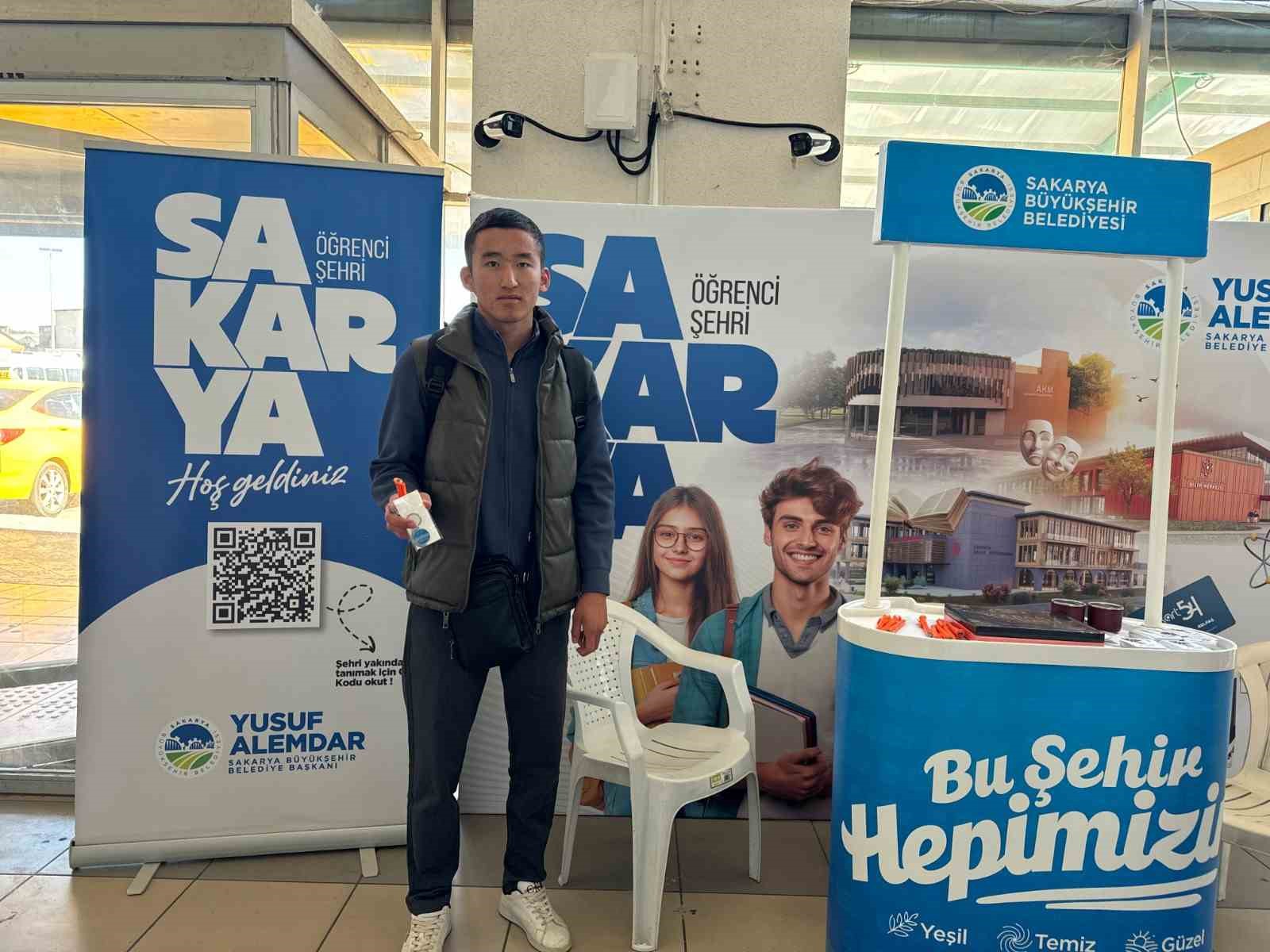 T&uuml;rkiye&rsquo;nin d&ouml;rt bir yanından gence Sakarya&rsquo;da &lsquo;hoş geldin&rsquo; karşılaması
