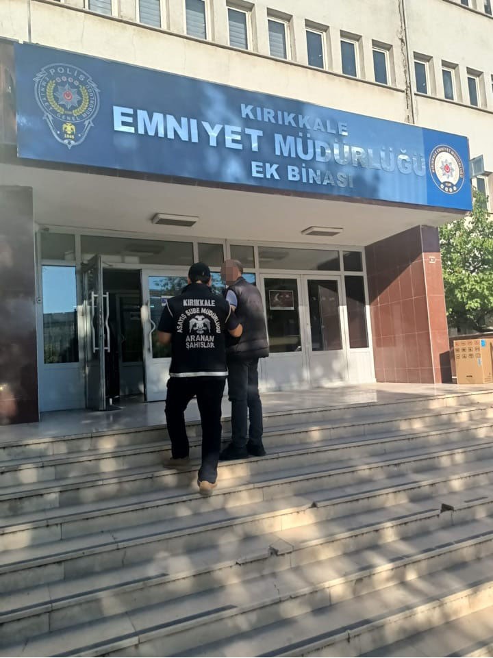 Kırıkkale’de aranan cezaevi firarisi yakalandı