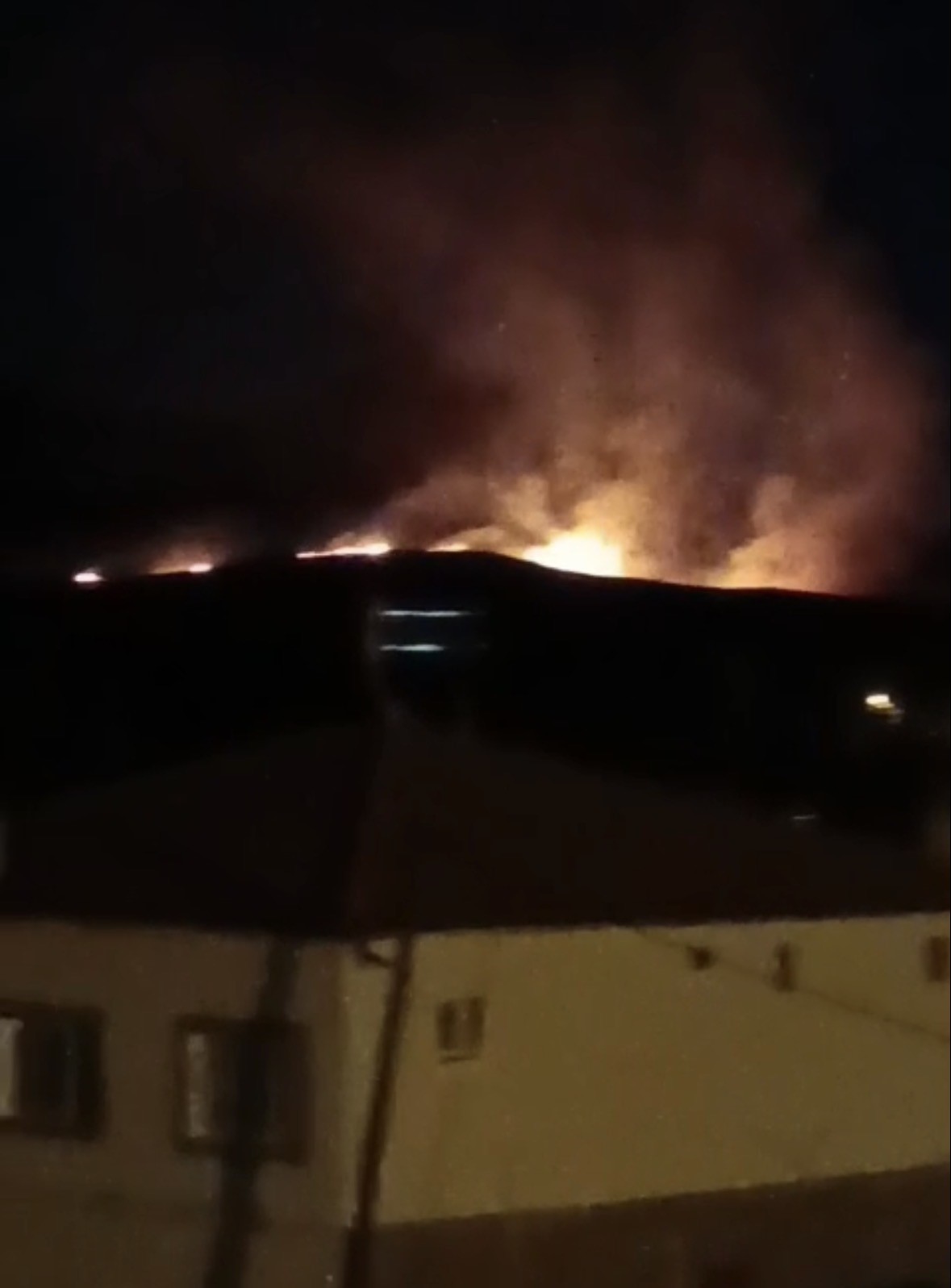 Niğde&rsquo;de &ccedil;obanların yaktığı ateş yangına d&ouml;n&uuml;şt&uuml;
