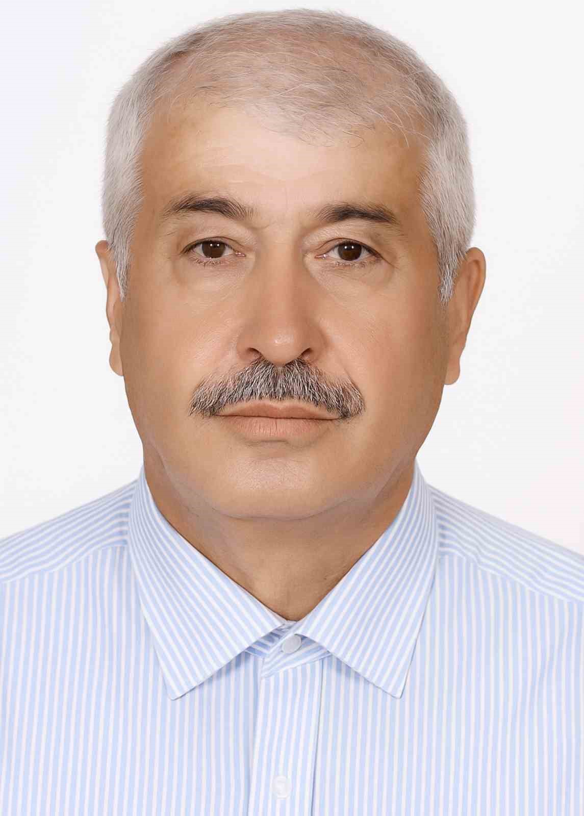 Arı sokması alerjisi olan yaşlı adam traktörünün direksiyonunda ölü bulundu