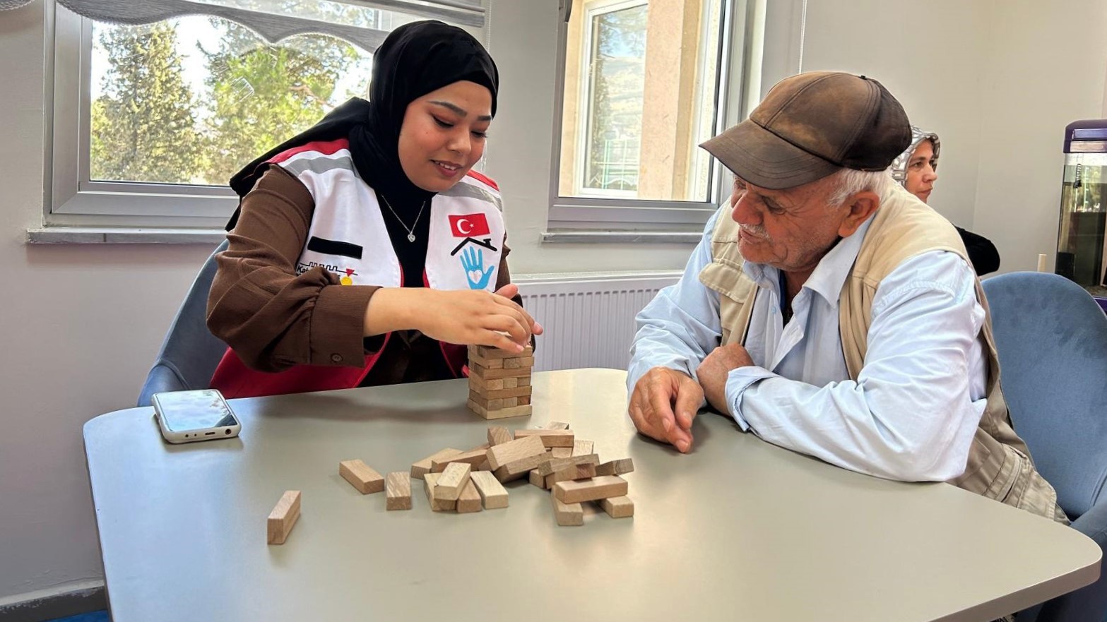 Kahramanmaraş’ta yaşlılara şefkat eli
