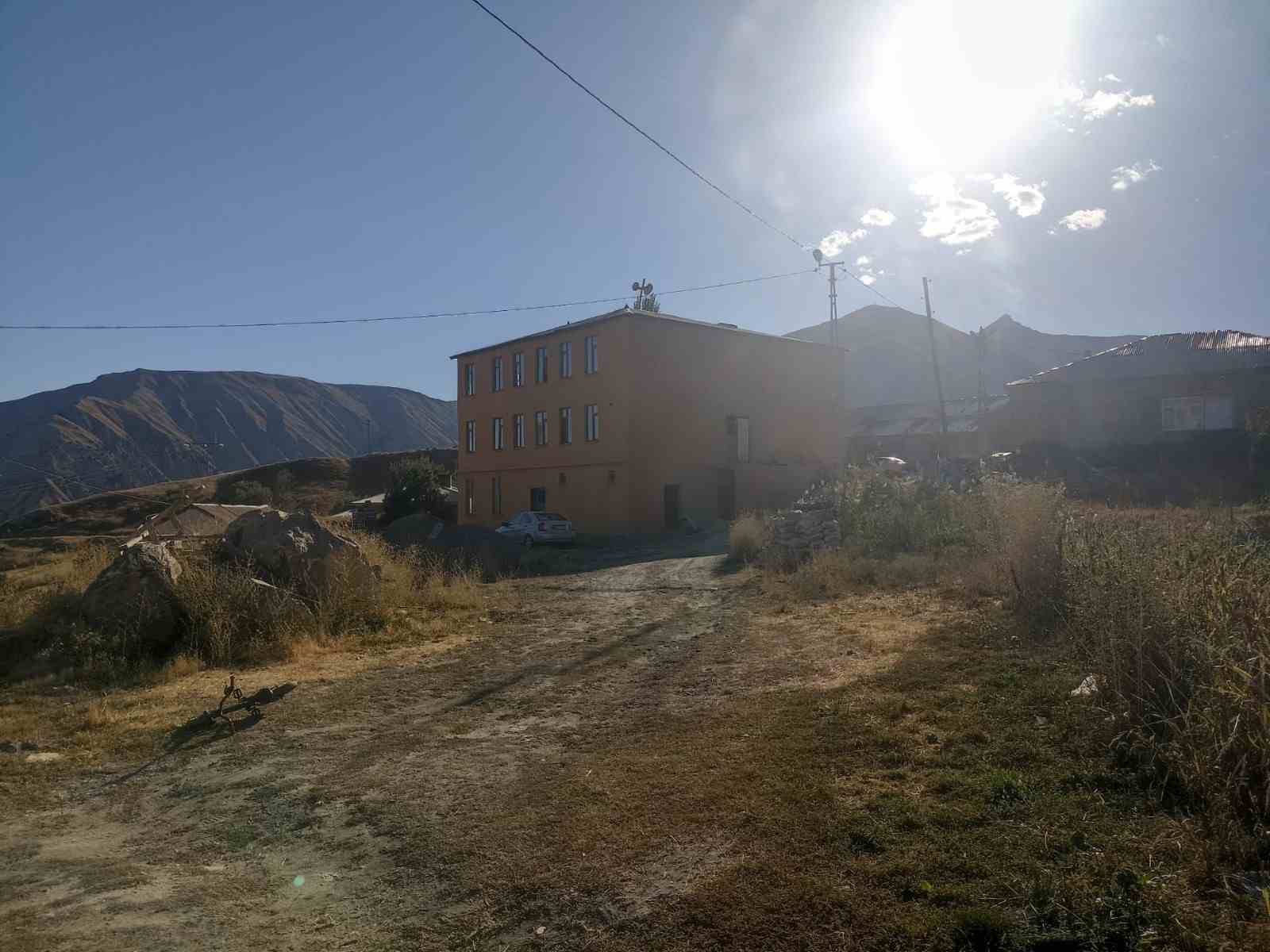 Kaymaklı halkı cami inşaatı i&ccedil;in destek bekliyor
