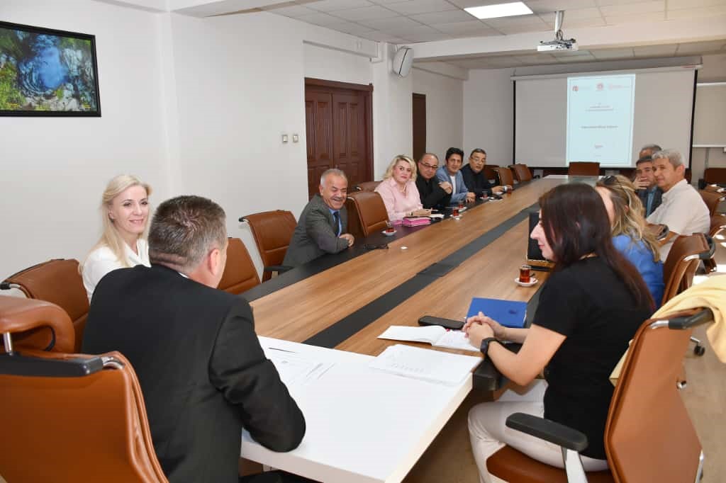 ’Bilge Aileden Bilinçli Topluma Projesi’ toplantısı