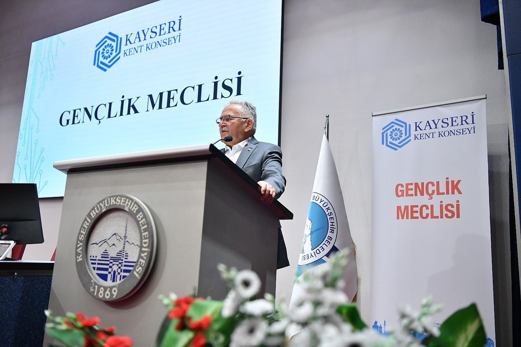 Başkan B&uuml;y&uuml;kkılı&ccedil;&rsquo;tan gen&ccedil;lere tam destek: Kent Konseyi Gen&ccedil;lik Meclisi kuruldu
