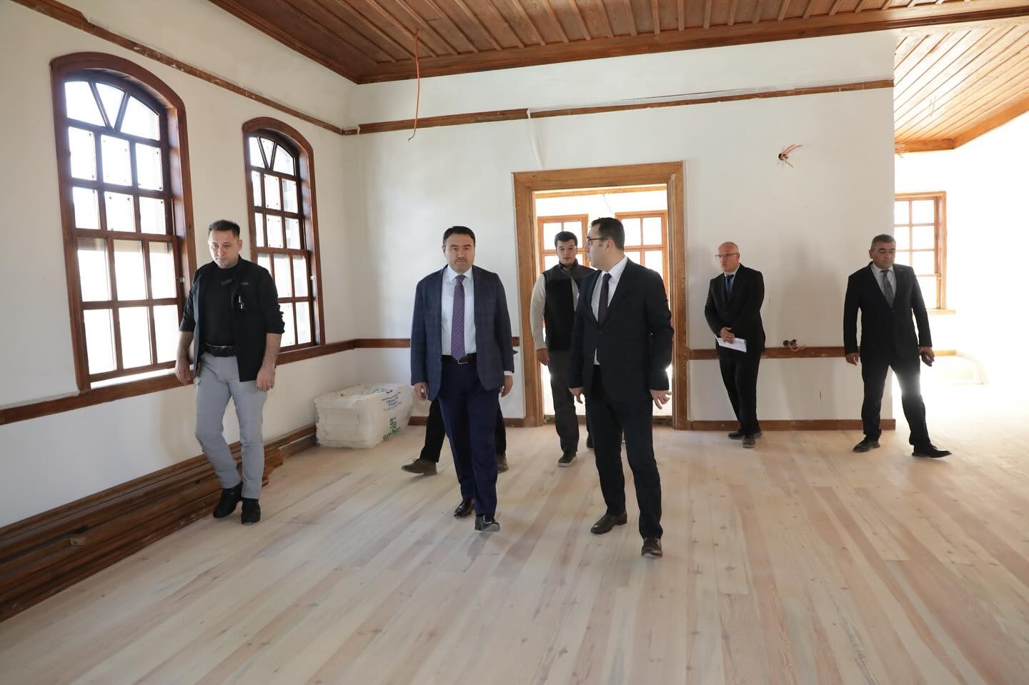 Tarihi konaklara inceleme