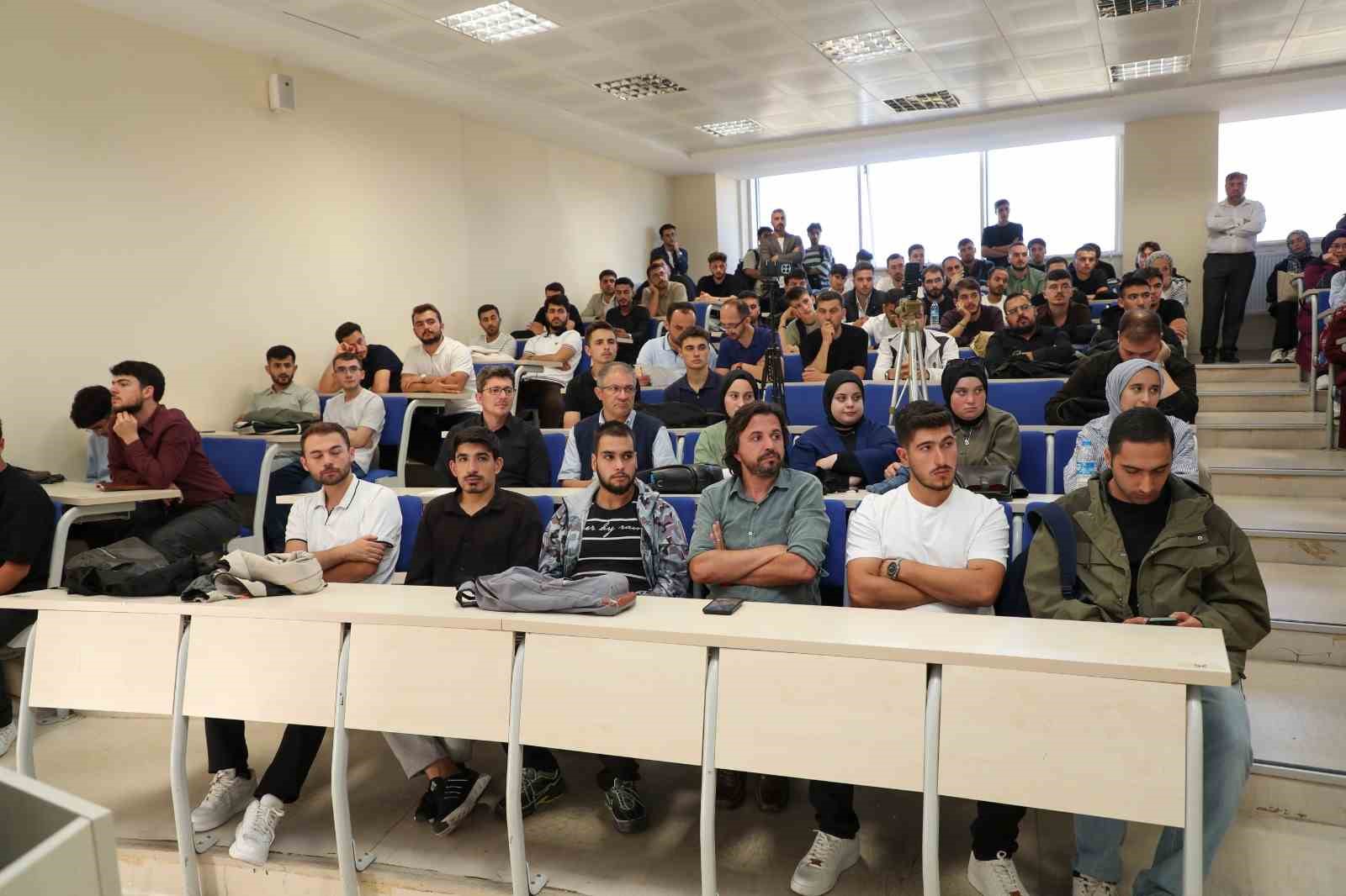 Filistin direnişi öğrencilere anlatıldı
