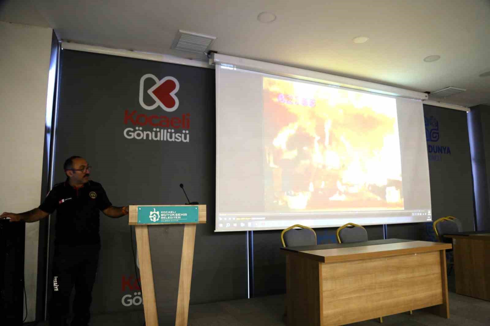 Belediye personeline "acil durum" eğitimi
