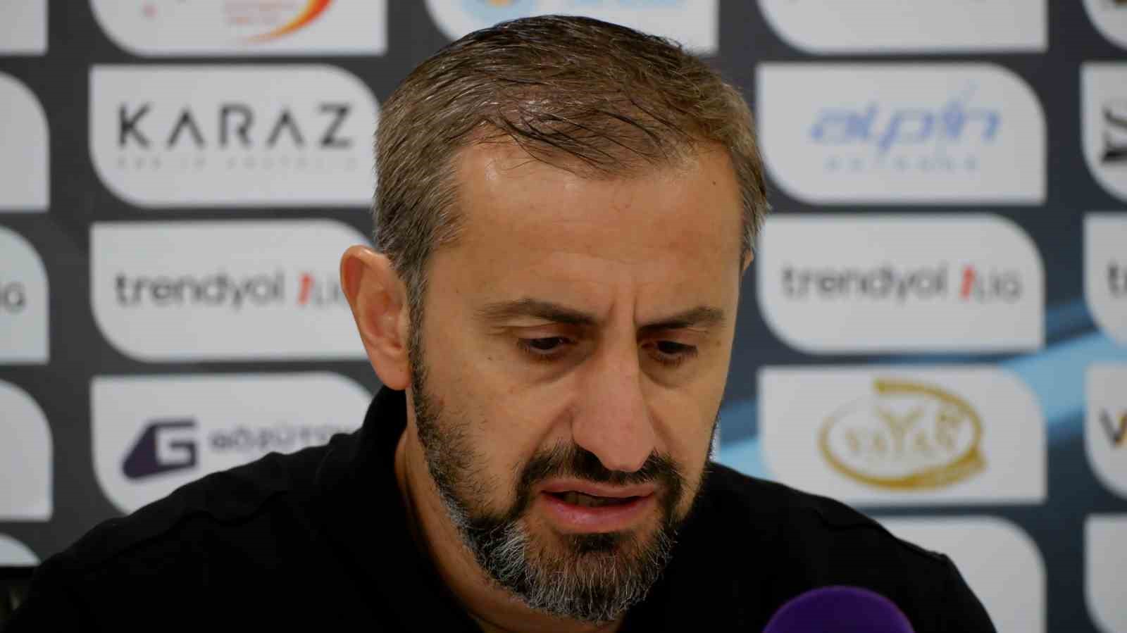 Serkan Özbalta: "Çok ciddi bütçesi olan takımlara karşı yarışıyoruz"
