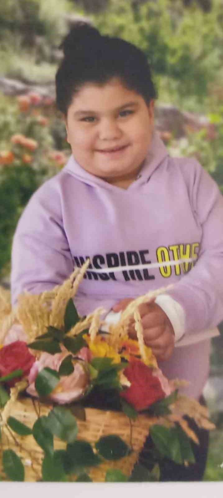 Boğazına kek ka&ccedil;an &ouml;ğrenci hayatını kaybetti
