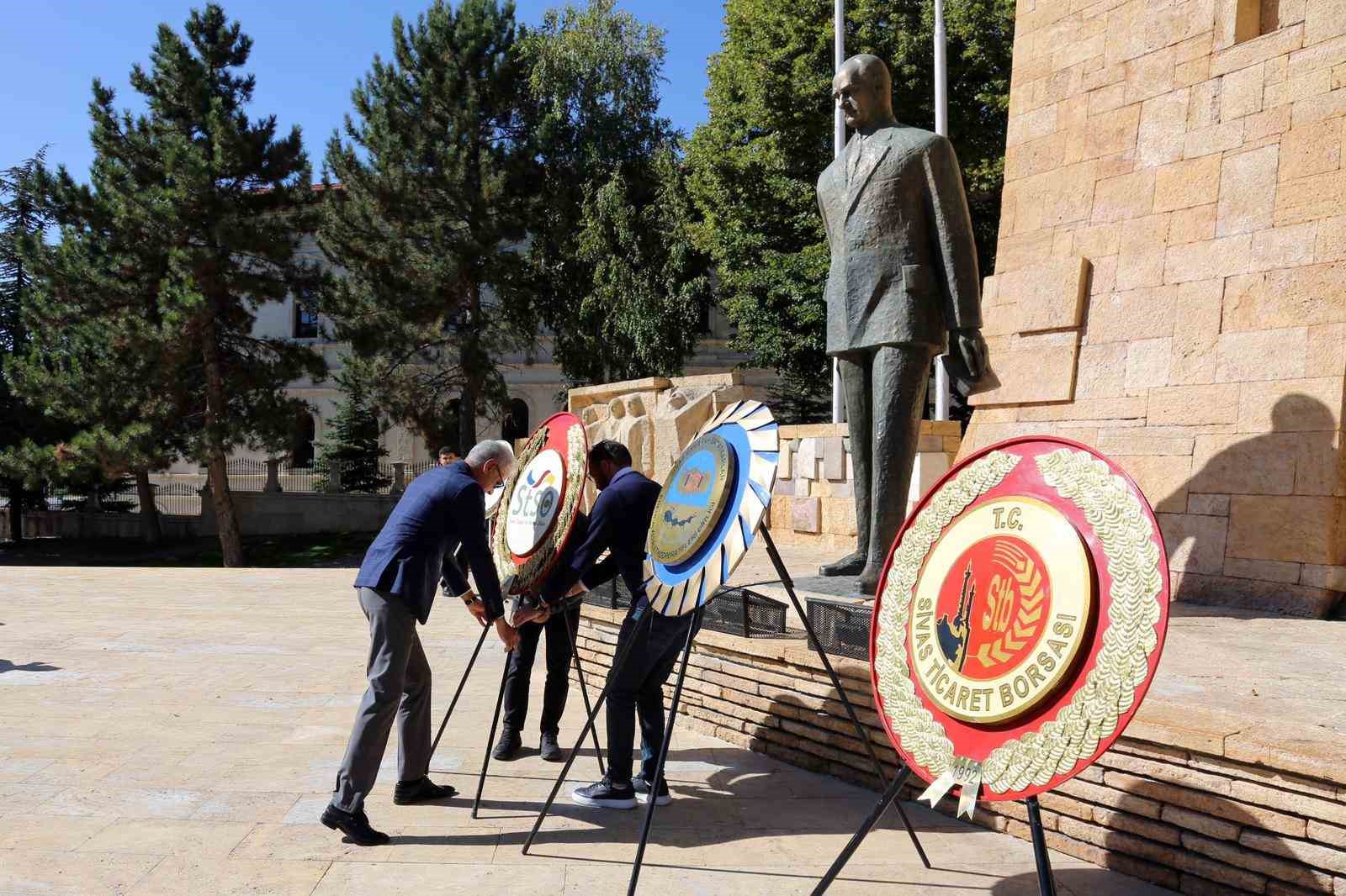 STSO Başkanı Zeki Özdemir, "Ahilik; birlik, beraberlik ve kardeşlik kültürümüzün en önemli yapı taşlarından biridir"