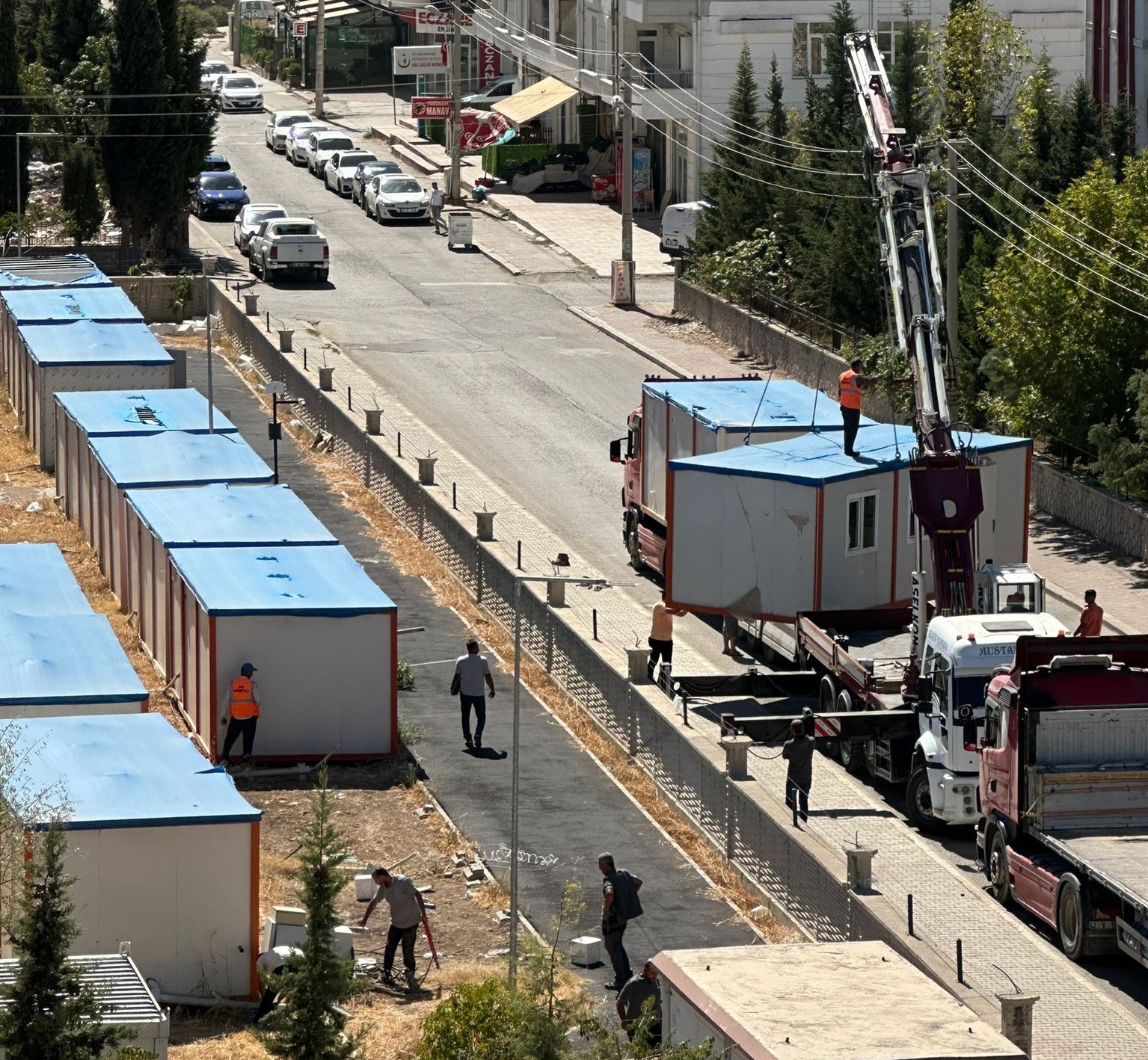 Haber sonrası konteynerler alınmaya başlandı