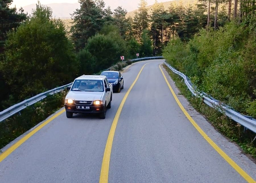 Turizm merkezlerinden Topuk Yaylası’nda yol çalışmaları tamamlandı