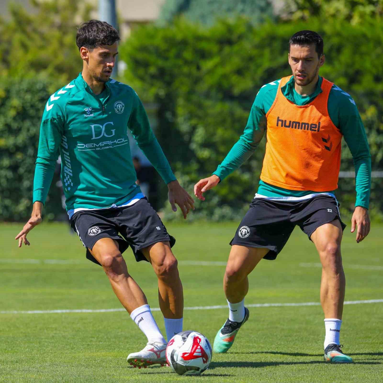 Konyaspor, RAMS Başakşehir ma&ccedil;ının hazırlıklarına devam etti
