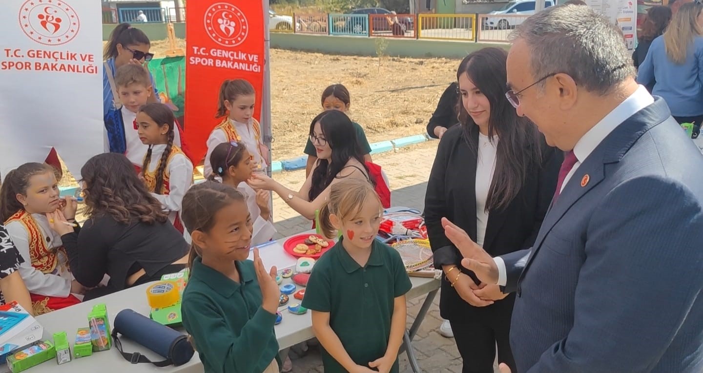 Tekirdağ&rsquo;da "Roman Gen&ccedil;lik Forumu ve Rol Modeli Etkinliği"

