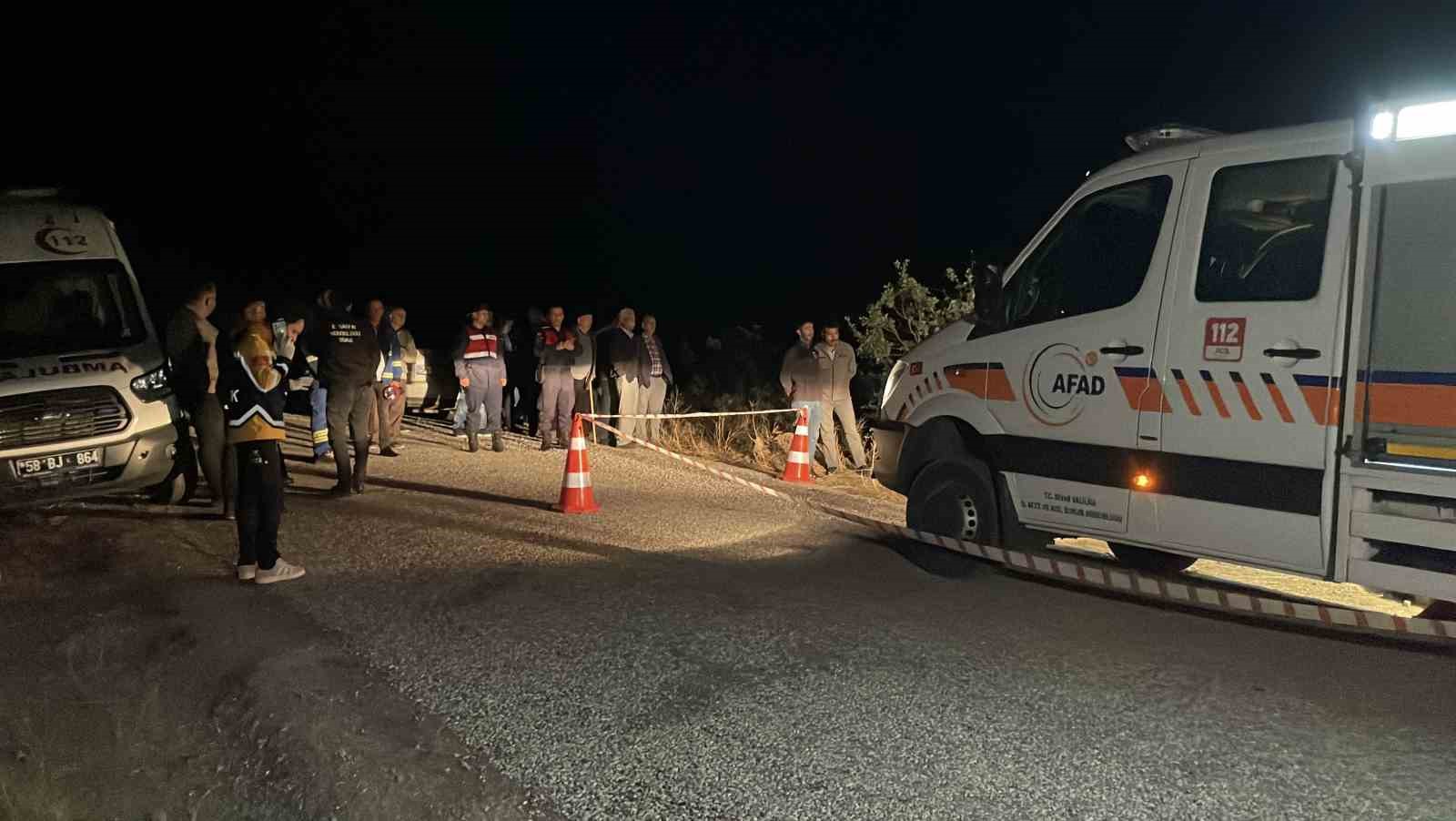 Sivas&rsquo;taki feci kazanın detayları ortaya &ccedil;ıktı: 4 kişinin &ouml;ld&uuml;ğ&uuml; kaza 6 saat &ouml;nce meydana gelmiş
