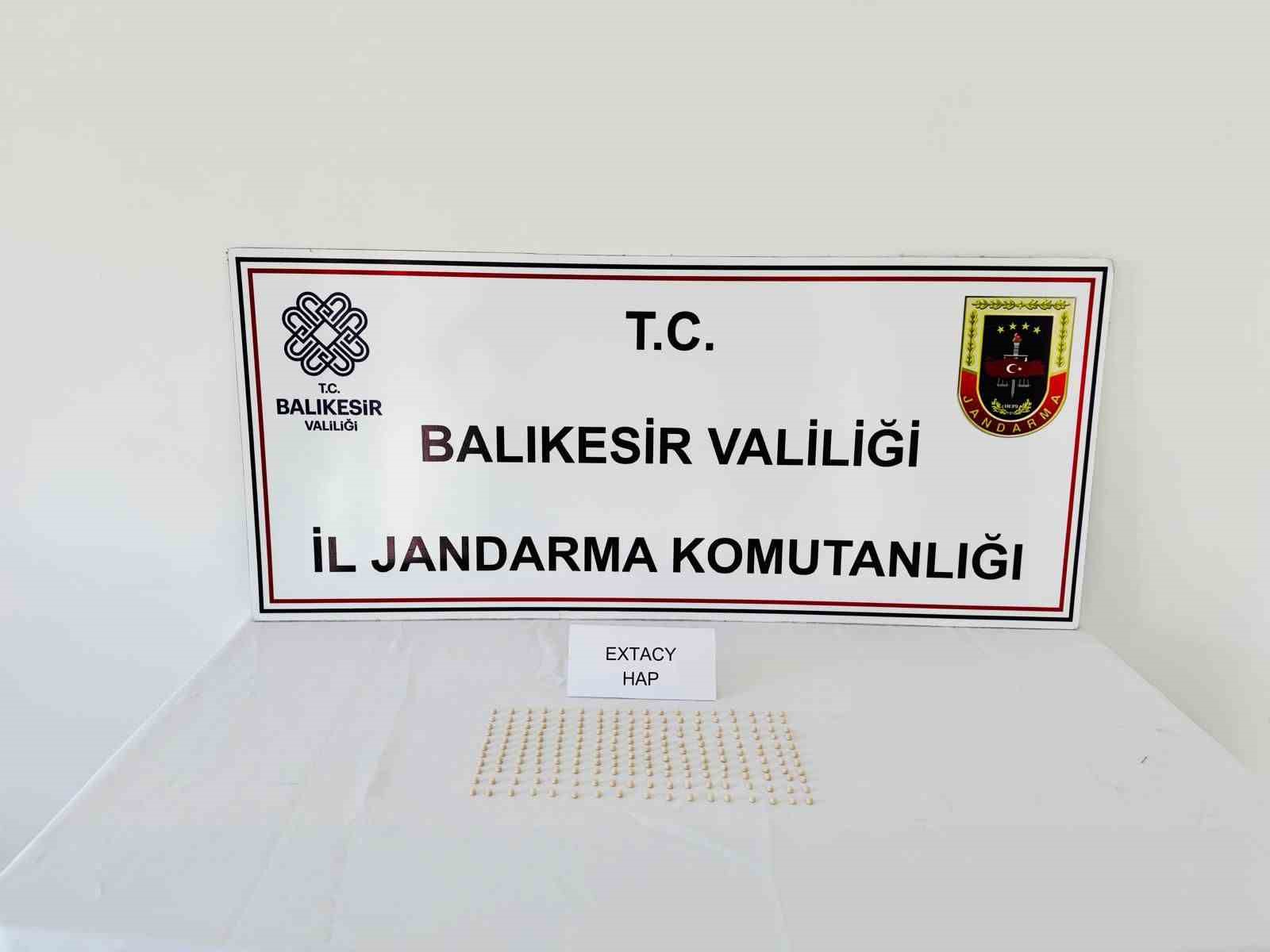 Erdek’te uyuşturucu tacirlerine geçit yok