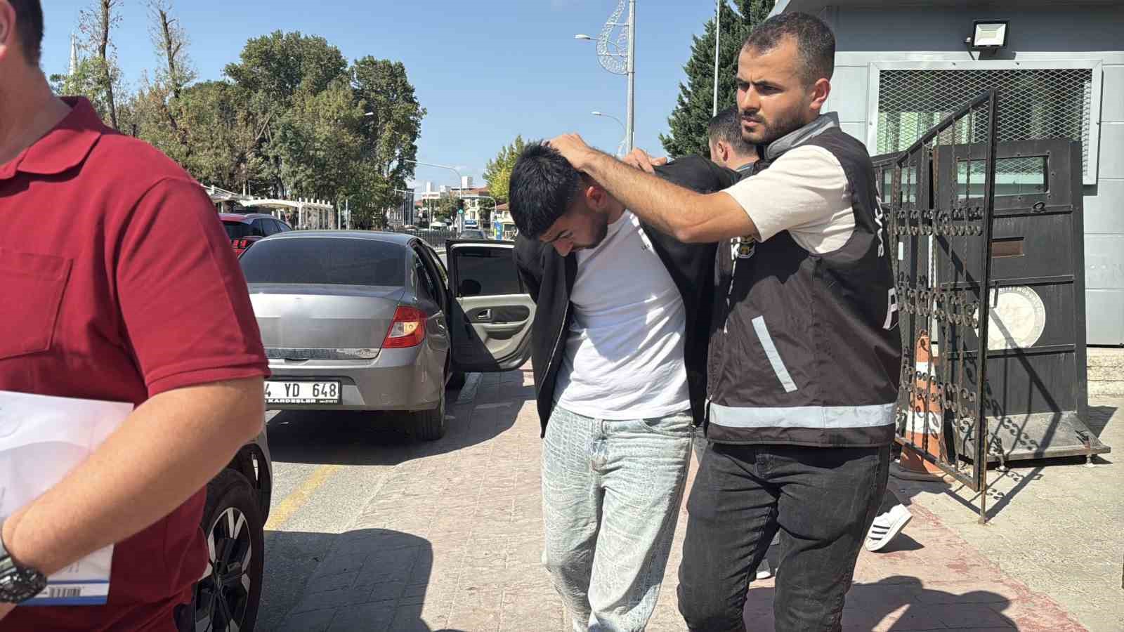 Taha G&ouml;rkem Deniz cinayetinde iki kişi tutuklandı
