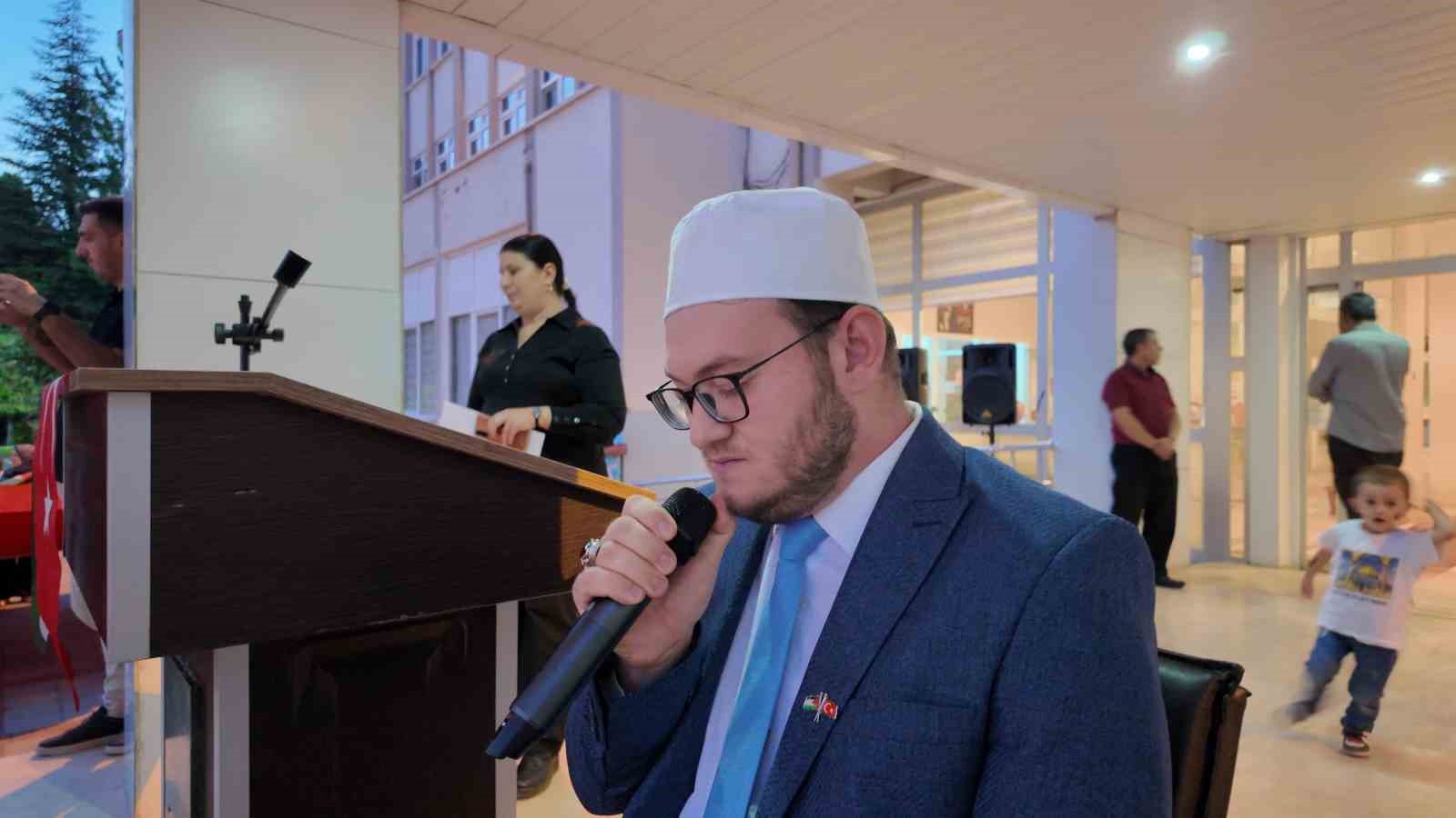 Gediz&rsquo;de Filistin&rsquo;e destek y&uuml;r&uuml;y&uuml;ş&uuml;: "Zulme karşı susmayacağız"
